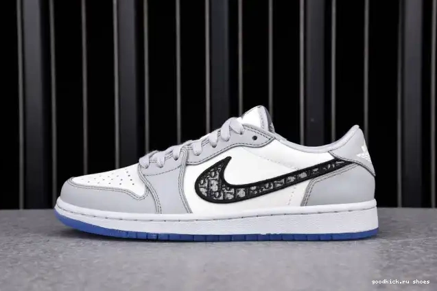 1 OG DR JORDAN LOW box) CN8607-002 X shoe (DR 0514